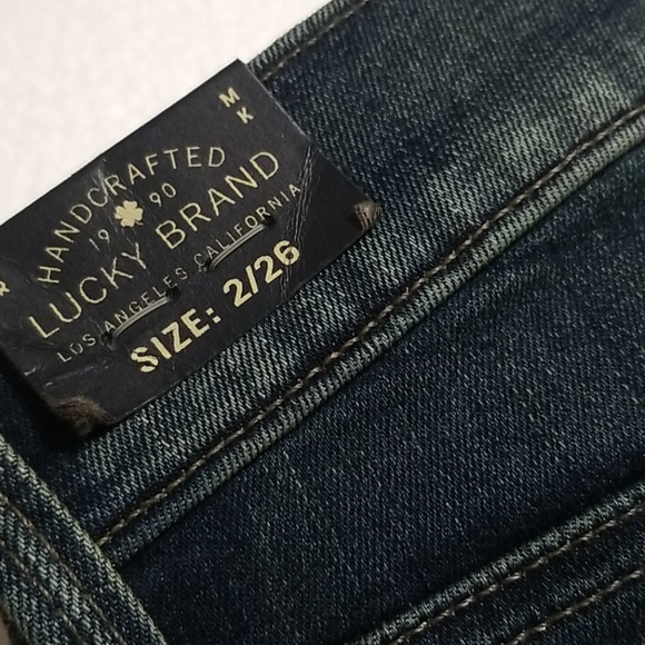 Lucky Brand Med Rise Brooke legging Jeans - Picture 4 of 5